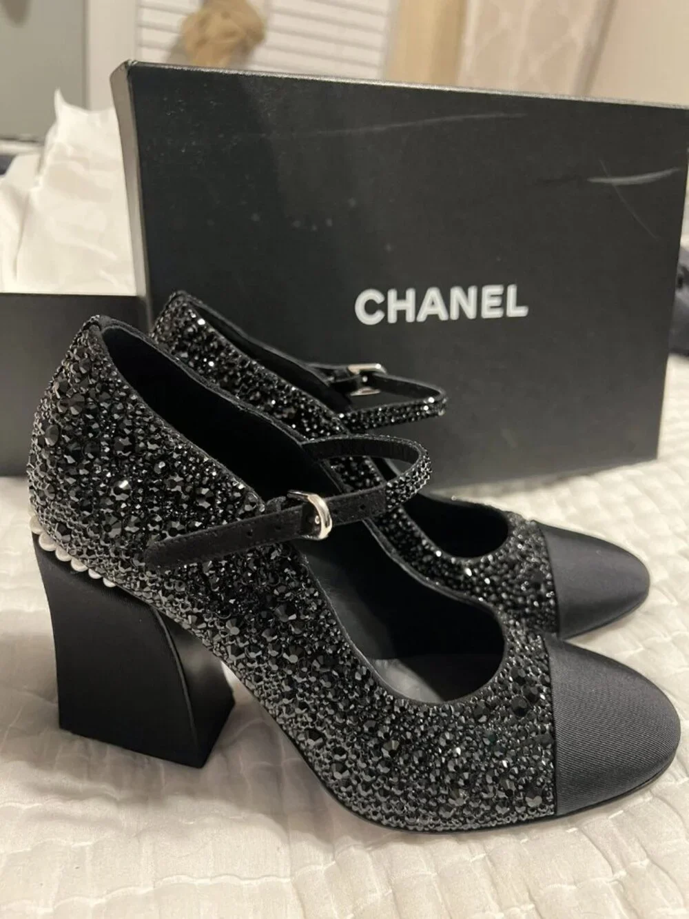 CHANEL CC logo Crystals & Pearls Pumps Mary Jane